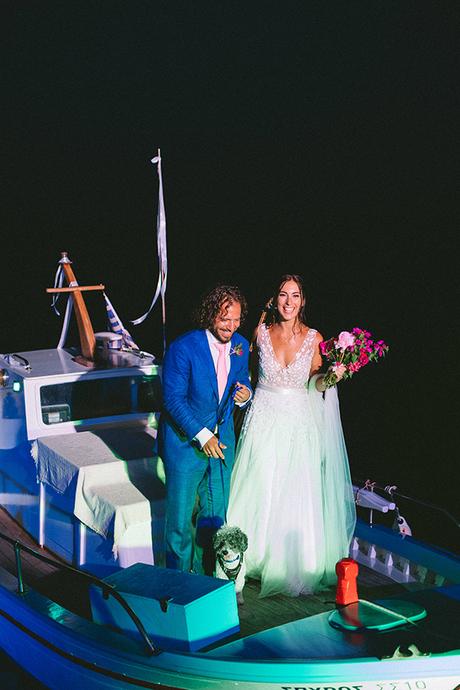 Modern summer wedding in Sifnos with bougainvillea in fuchsia hues │ Demetra & Panayiotis modern-summer-wedding-sifnos-bougainvillea-fuchsia-hues_67
