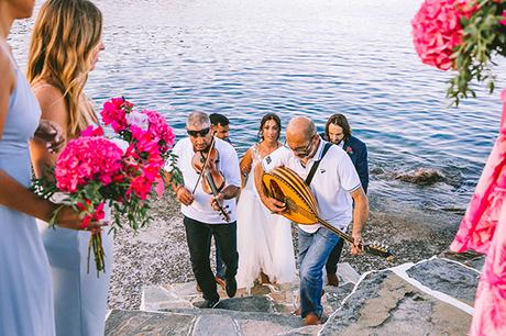 Modern summer wedding in Sifnos with bougainvillea in fuchsia hues │ Demetra & Panayiotis modern-summer-wedding-sifnos-bougainvillea-fuchsia-hues_30