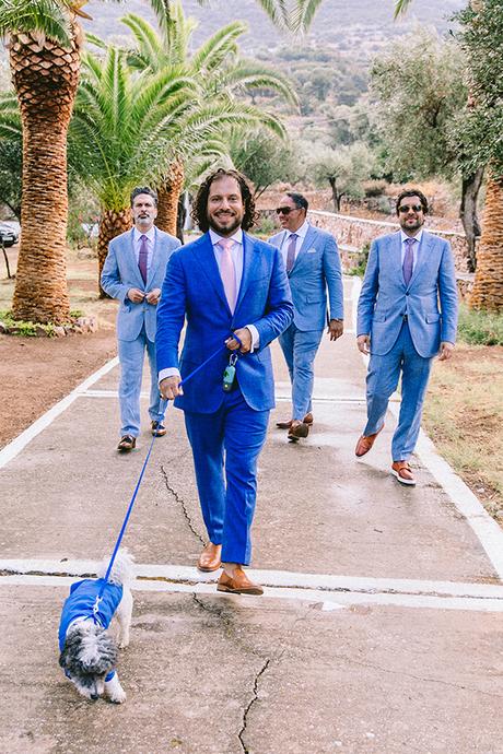 Modern summer wedding in Sifnos with bougainvillea in fuchsia hues │ Demetra & Panayiotis modern-summer-wedding-sifnos-bougainvillea-fuchsia-hues_19