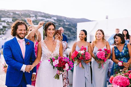 Modern summer wedding in Sifnos with bougainvillea in fuchsia hues │ Demetra & Panayiotis modern-summer-wedding-sifnos-bougainvillea-fuchsia-hues_39