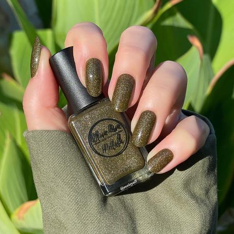 Olive Green Nail Inspo For The Tan Skin