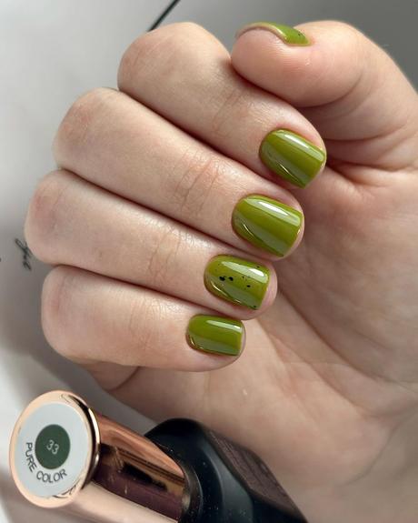Olive Green Nail Inspo For The Tan Skin
