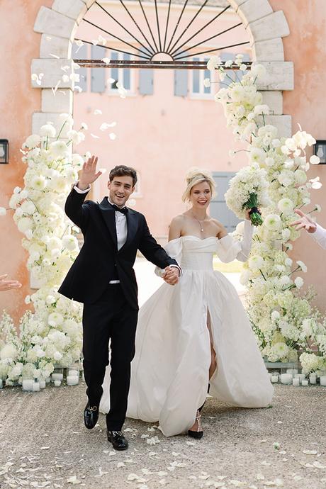 Black and White wedding inspiration at the Courti Estate with the most gorgeous details black-white-wedding-inspiration-courti-estate-gorgeous-details_25