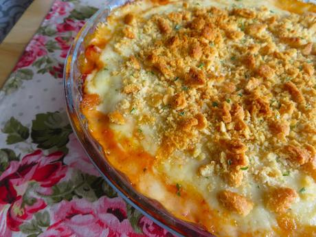 Macaroni Cheese & Tomato Bake