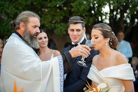 lovely-summer-wedding-wine-museum-athens_16