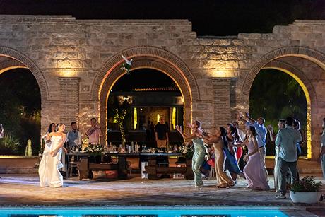 lovely-summer-wedding-wine-museum-athens_20