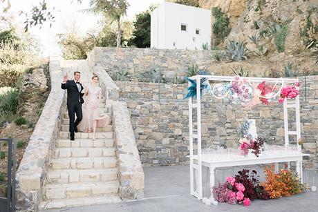 ombre-wedding-inspiration-crete-impressive-florals-vivid-shades_22x