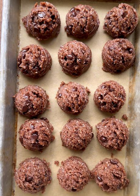 Vegan Chocolate Hazelnut Truffles