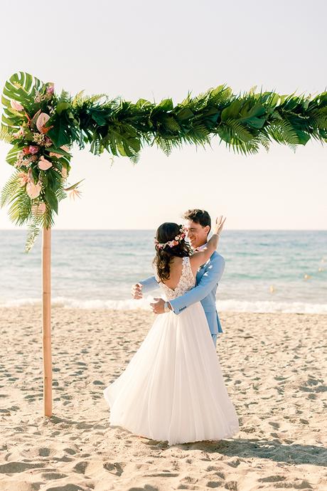intimate-beach-wedding-crete-tropical-vibes_26x