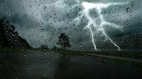 Heavy rain in several areas today