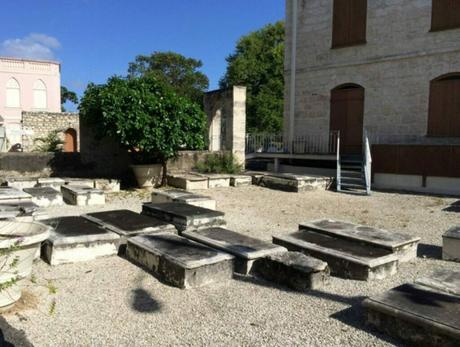 Strolling Through the Jewish Cemetery