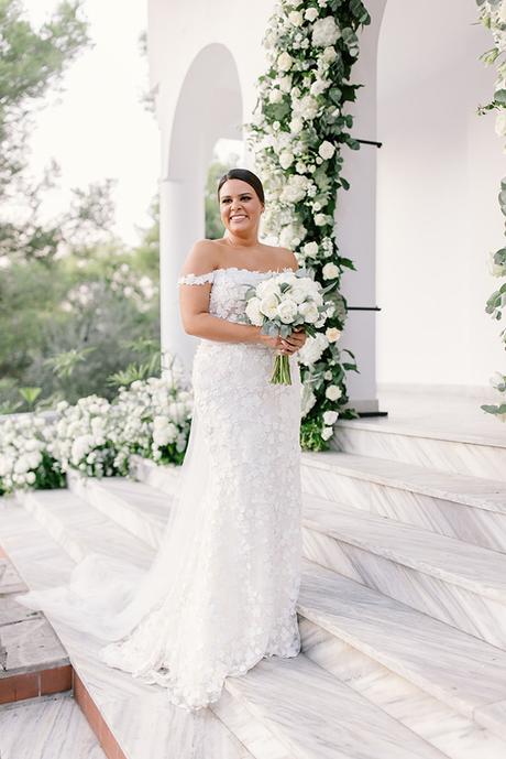 luxurious-summer-wedding-thessaloniki-impressive-floral-arrangments-white-shades_02x
