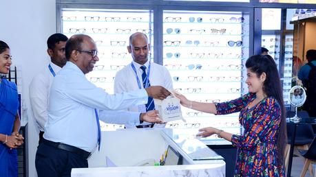 Vision Care widens network with new branch in NawalokaMedicare Negombo