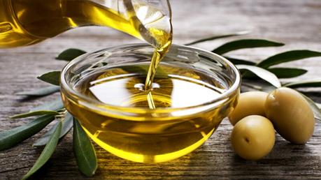 Olives Unveiled: Unlocking the Secrets to Their Health Benefits and Potential Risks