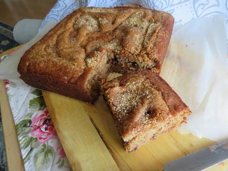 Crunchy Topped Banana Cake