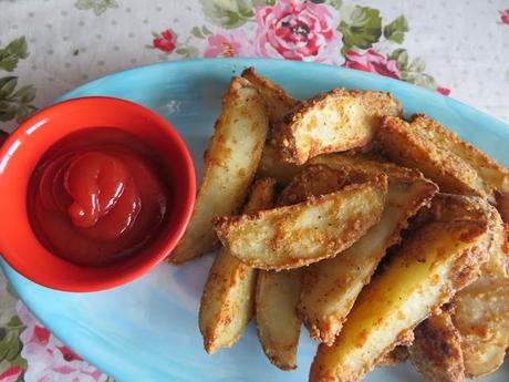 Seasoned Baked Potato Wedges