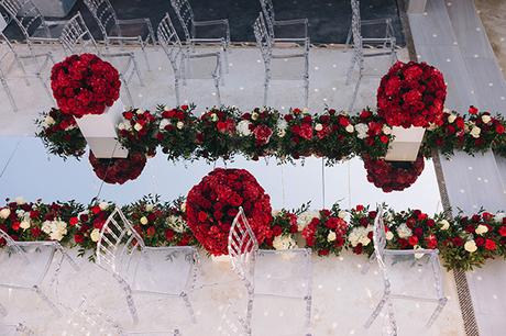 luxurious-red-white-wedding-santorini-stunning-florals_06