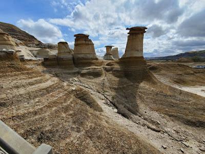 A TRIP THROUGH TIME: HOODOOS AND FOSSILS in the Badlands of Alberta Canada