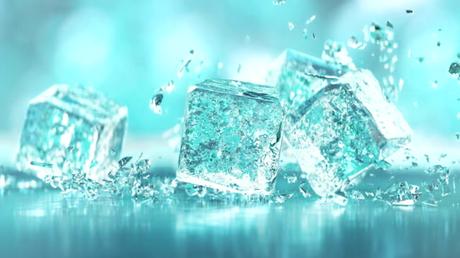 Cool Beauty Hacks: Ice Cube Tricks for a Stunning and Ageless Look
