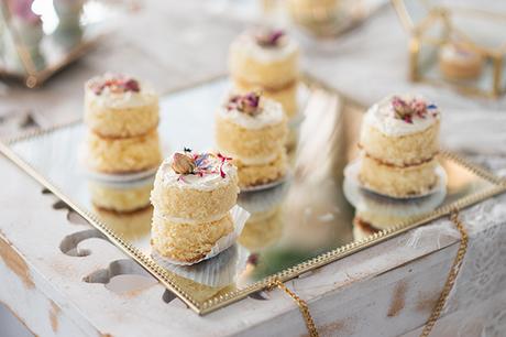 Classically romantic wedding in Athens with beautiful florals │ Eva & Stelios classically-romantic-wedding-athens-with-beautiful-florals_26