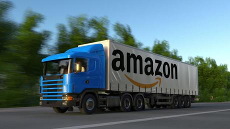 Amazon uses AI to enhance logistics and delivery speeds