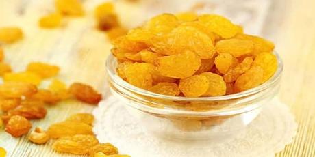 The Role of Raisins in Weight Gain: A Delicious Solution