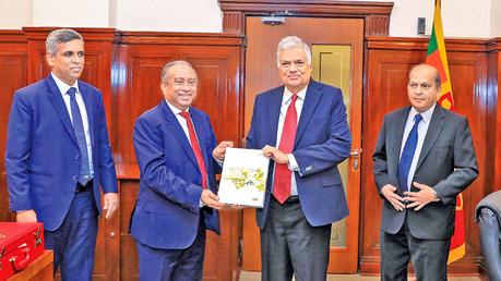 Bank of Ceylon presents 2022 annual report to President