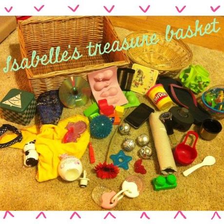 Sensory Play: treasure baskets