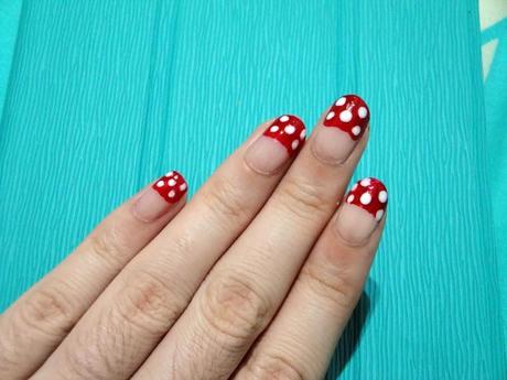 The minnie mouse inspired nails