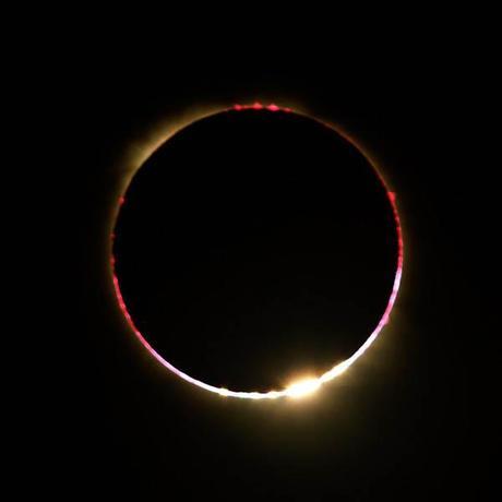 Diamond ring and chromosphere. A close-up of Uganda's total solar eclipse 2013. Photo courtesy of John McDonald.