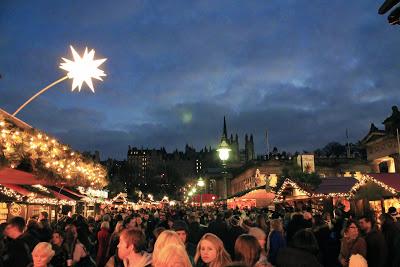 Blogmas || Day 7 || Christmas in Edinburgh
