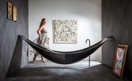 A hammock or a bath tub?