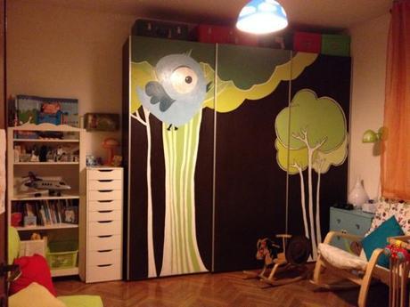 kidsroom kids room with painted refinished furniture painted walls painting kids room woodland forest theme woodland theme blue bird ikea rocking horse interlocking foam tiles montessori montessori method montessori bed cloth diapers cloth diaper dry system wood play yard wooden play pen