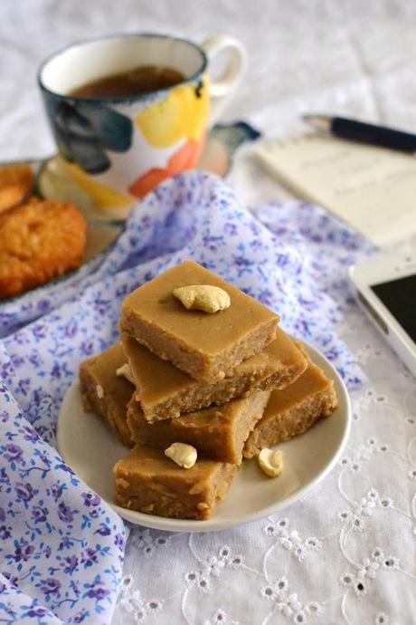 Atte Ka Halwa (Wheat flour Halwa)