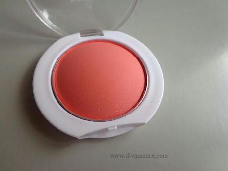 Maybelline Cheeky Glow Blush in Fresh Coral: Review/Swatches