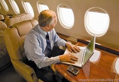 business-jet-laptop