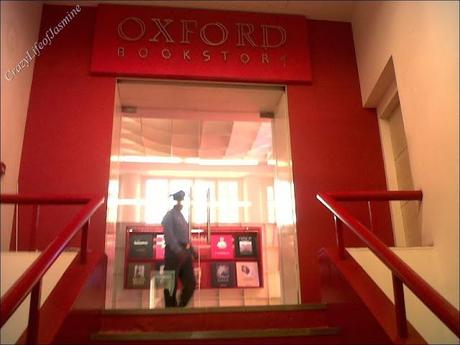 A Heaven for Book Lover's ~ Oxford Bookstore