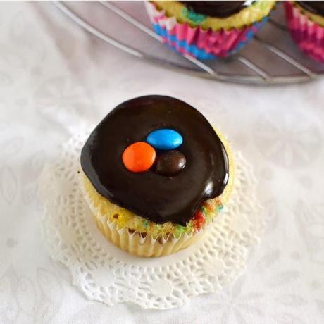 Confetti Candy (aka M&M) Cupcakes with Fudge Frosting (Eggless Recipe)