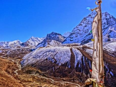 Mountains on Nepal Base Camp Trek