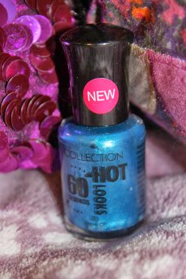 Blogmas || Day 11 || Review || Collection Hot Looks 60 Second Nail Polish