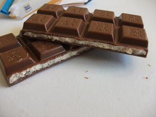 Ritter Sport Kokosmakronen (Coconut Macaroon) - Winter Kreation 2013 Review