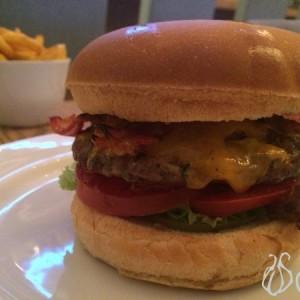 Frosty_Palace_Best_Burger_Beirut27