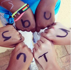 Source: linnternsjo (instagram), Children outside Vilakazi street, Soweto.