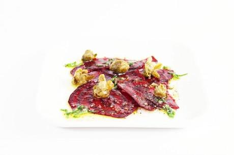 Beet carpaccio with deep fried capers & arugula #144