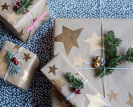 DIY star gift wrap