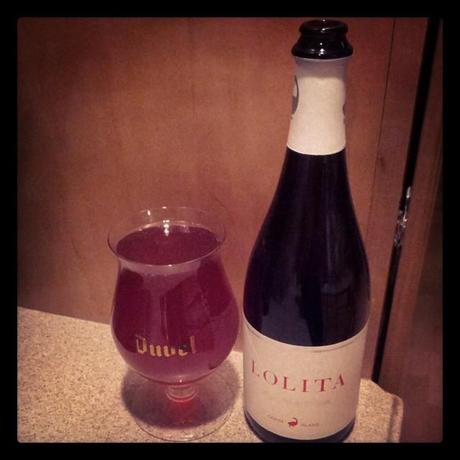 #bottleshare #craftbeer #beerchat #beerporn #tulip #mustard #gooseisland #lolita #sourale #wildale