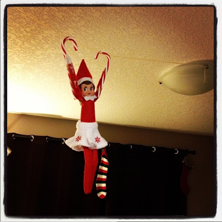 MOMday: Another Week of Elf on the Shelf Ideas