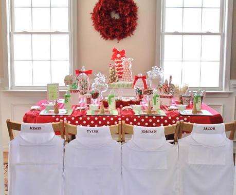 childrens-christmas-party-table