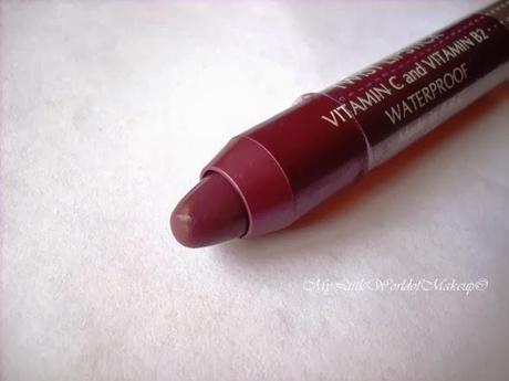 Excel Twist Lipstick in no.27