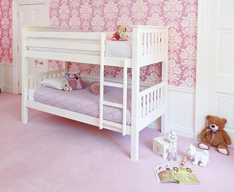 When to get Sienna a toddler bed?!